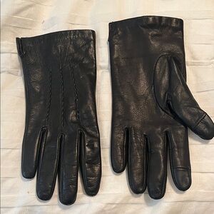 Classic Black Leather Men's Gloves